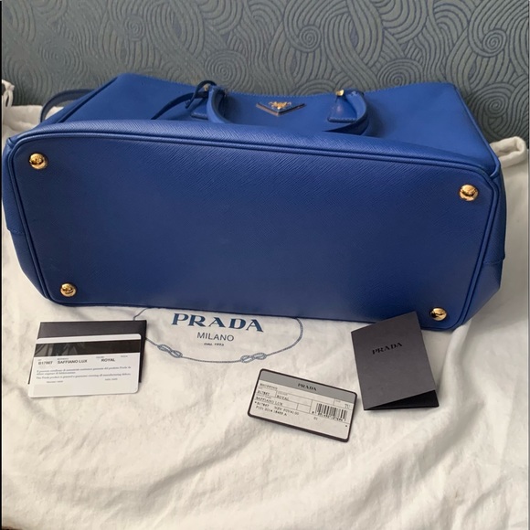 Prada Blue leather Lux Saffiano Handbag Satchel - Picture 5 of 9